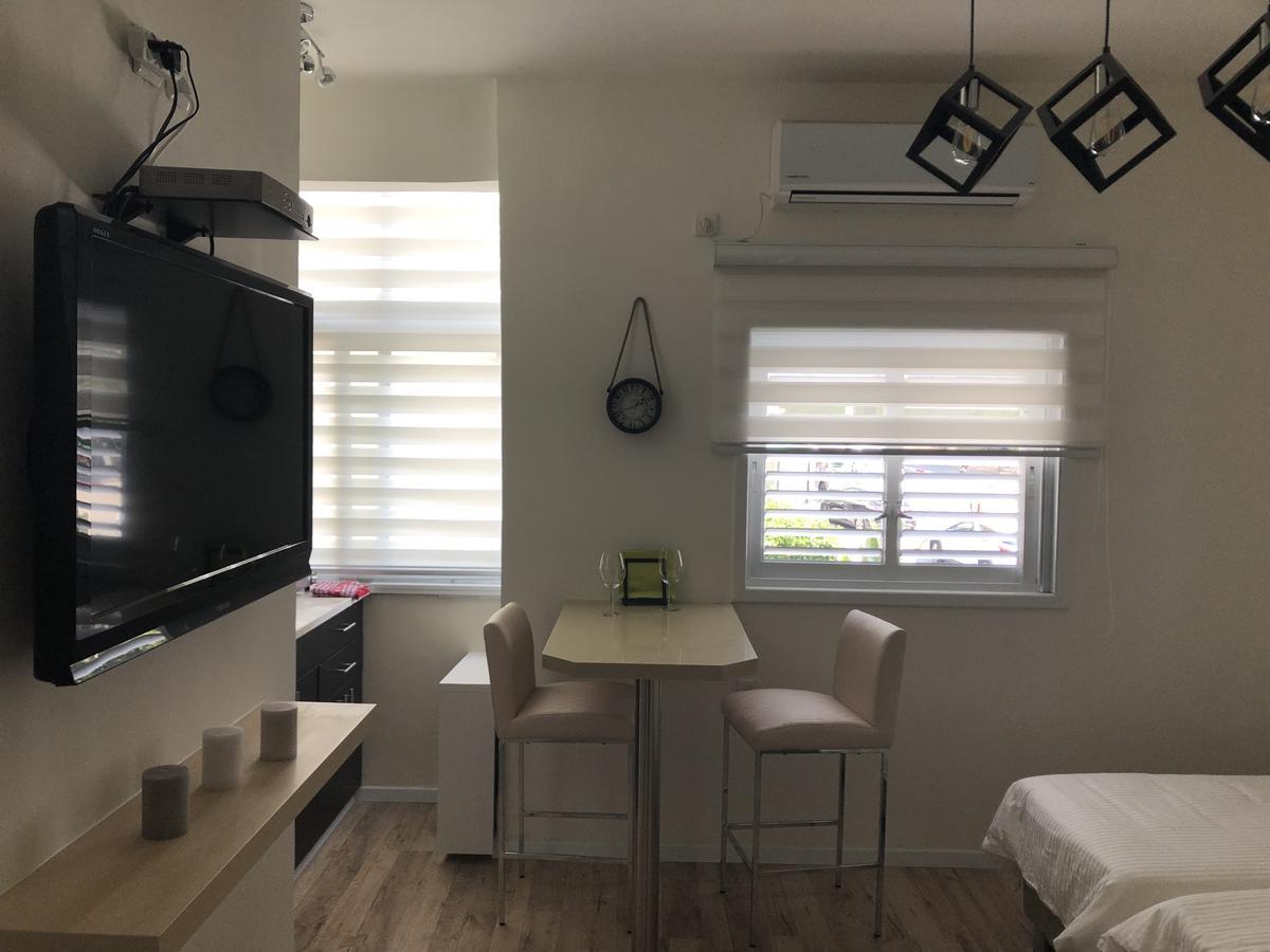 Studio Apartment In Bat-Yam Bat Yam Exterior photo