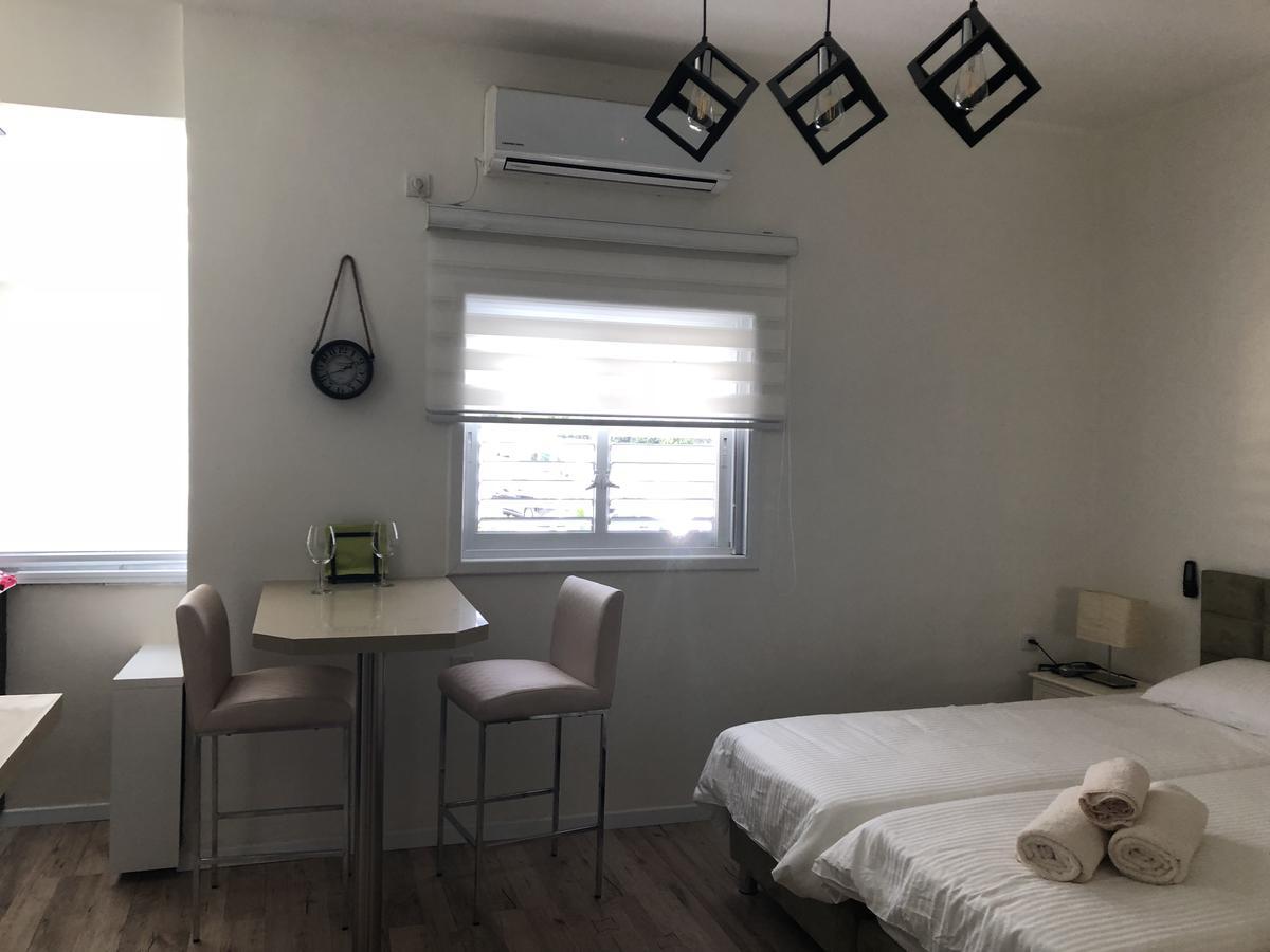 Studio Apartment In Bat-Yam Bat Yam Exterior photo